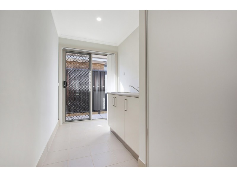 28 Whittler Road, Thurgoona NSW 2640