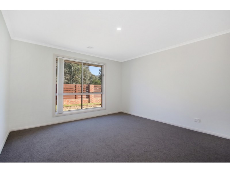 28 Whittler Road, Thurgoona NSW 2640