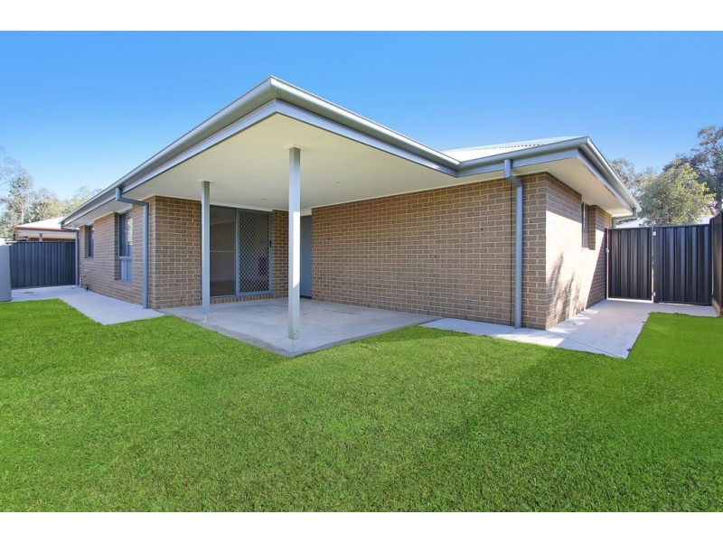 8 Weissel Court, Thurgoona NSW 2640