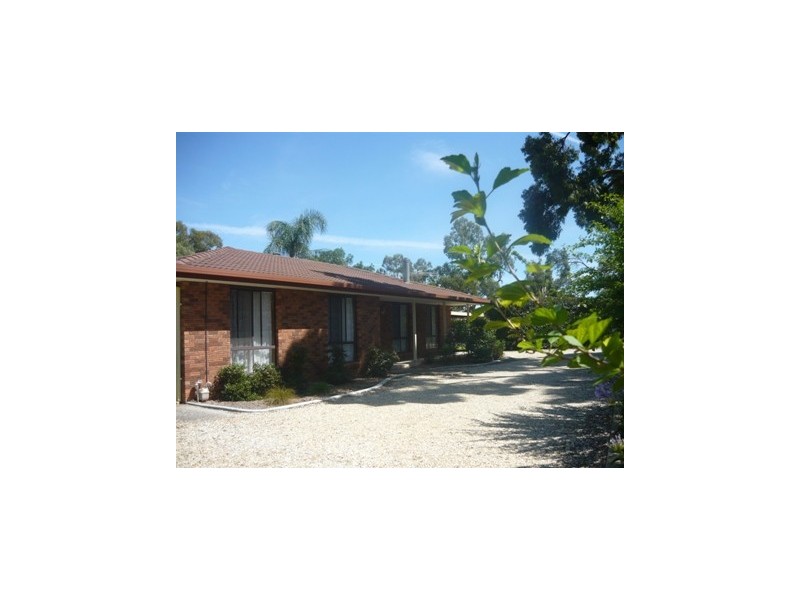 21 East Street, Howlong NSW 2643
