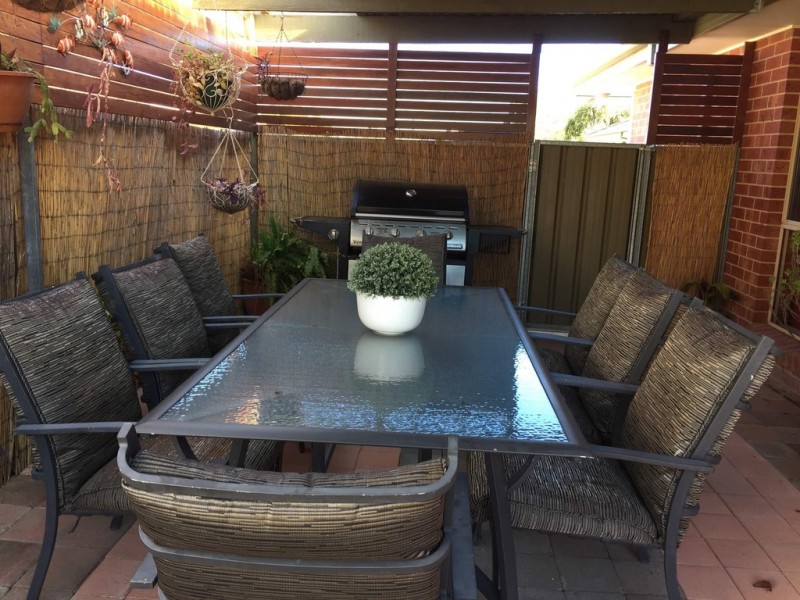 2/4 Rachel Court, Lavington NSW 2641