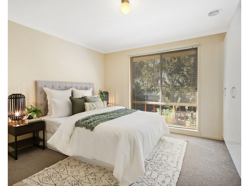 11 Manuka Court, Thurgoona NSW 2640