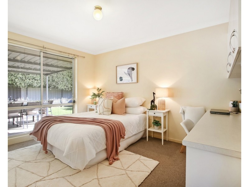 11 Manuka Court, Thurgoona NSW 2640