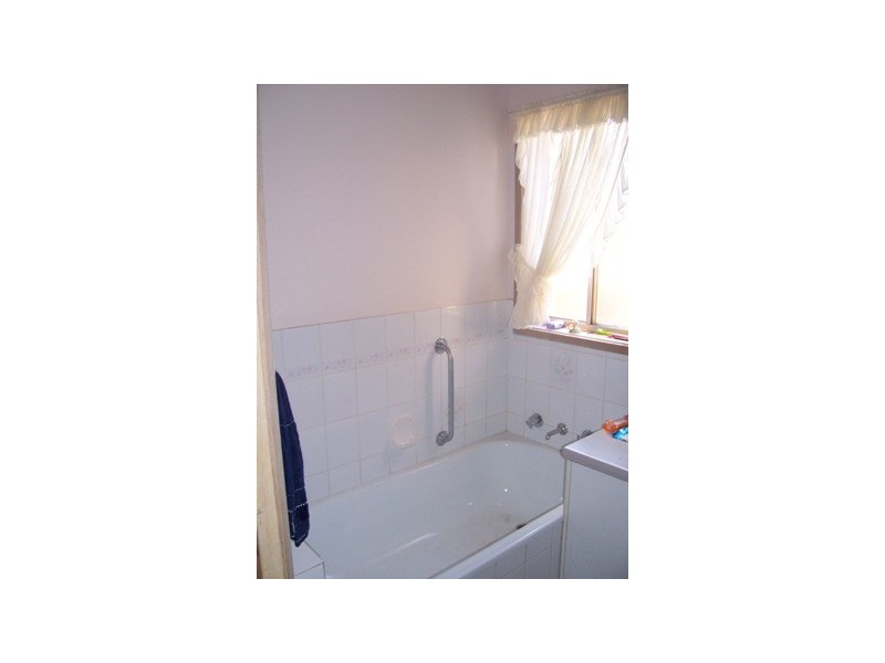 33 Walker Street, Corowa NSW 2646