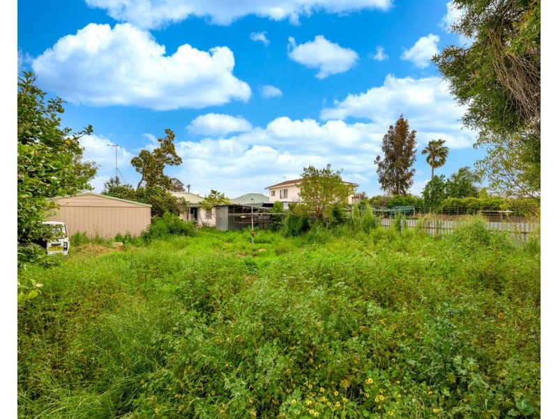 1012 Barooga Street, North Albury NSW 2640