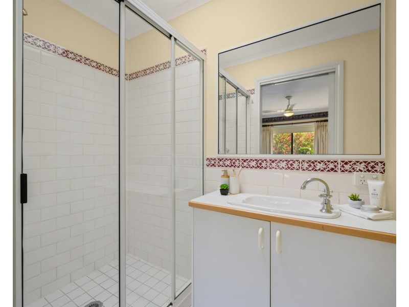 623 Pearsall Street, Lavington NSW 2641