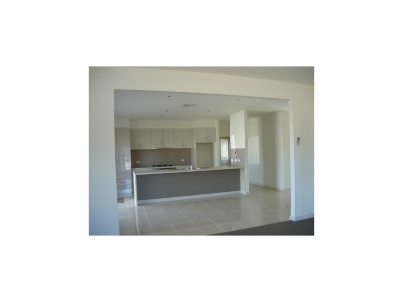 41 Hickory Street, Thurgoona NSW 2640