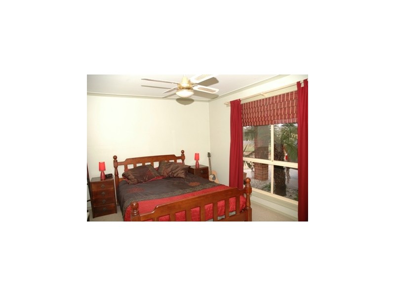 254 Adam Street, Corowa NSW 2646