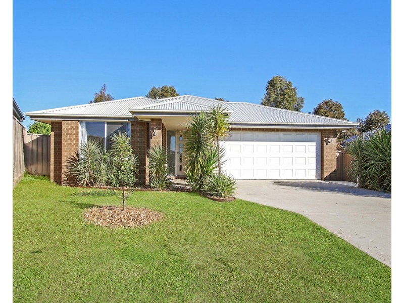 30 Charolais Court, Thurgoona NSW 2640