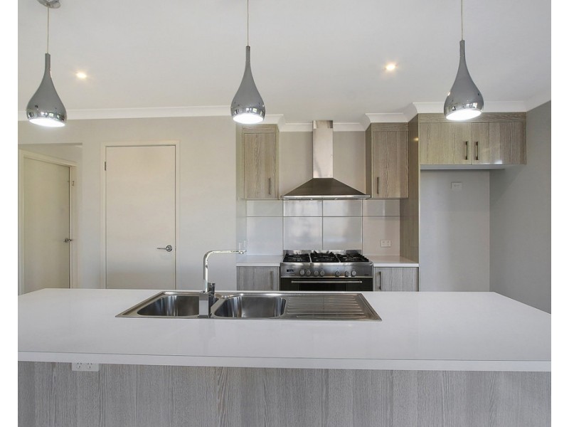 30 Charolais Court, Thurgoona NSW 2640