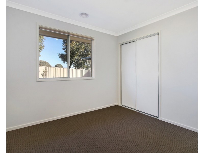 30 Charolais Court, Thurgoona NSW 2640