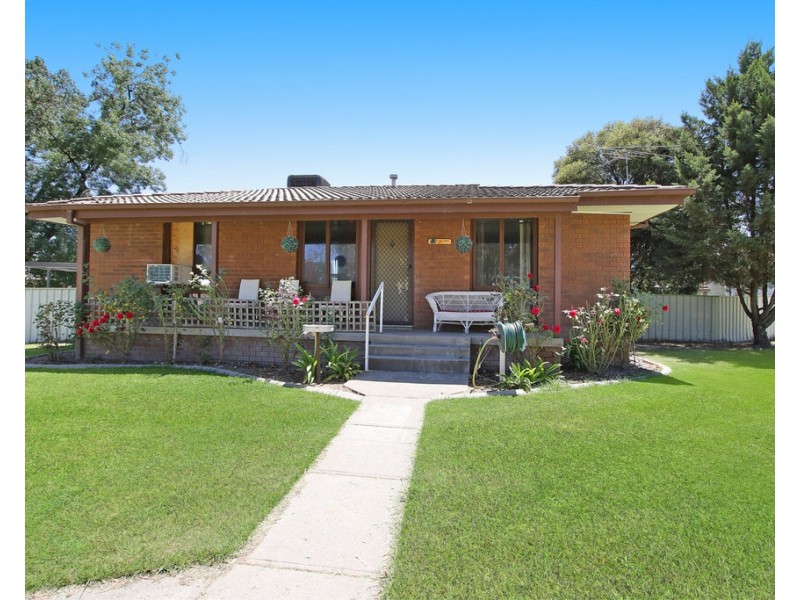 2 Gordon Street, Springdale Heights NSW 2641