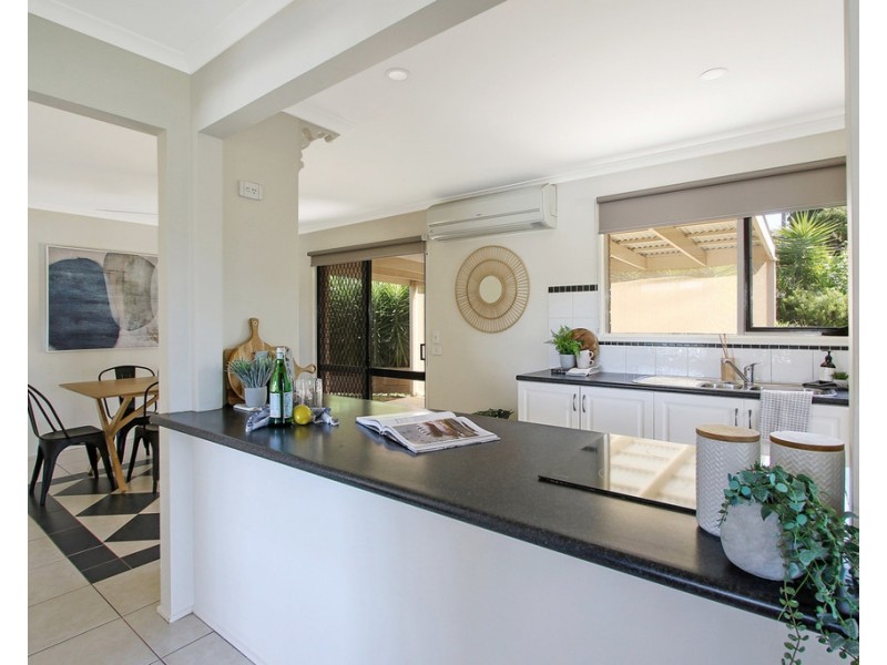 520 Munro Street, Hamilton Valley NSW 2641