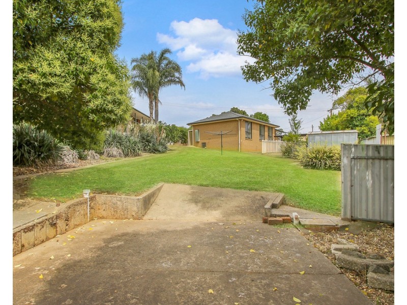 520 Munro Street, Hamilton Valley NSW 2641