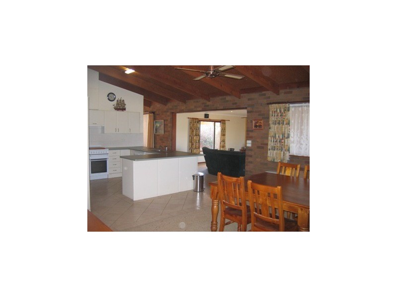 25 Tower Street, Corowa NSW 2646