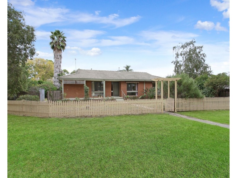 92 Feathertop Circuit, Thurgoona NSW 2640