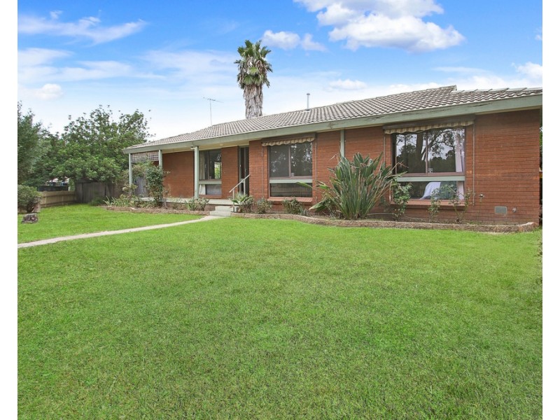 92 Feathertop Circuit, Thurgoona NSW 2640