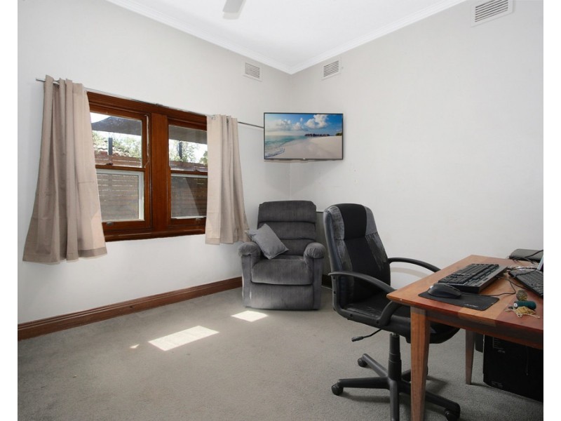 393 Fallon Street, North Albury NSW 2640