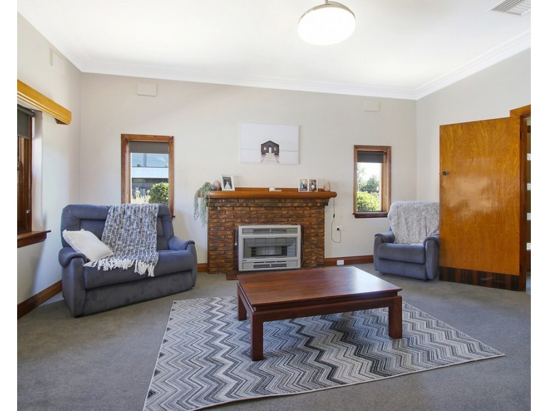 393 Fallon Street, North Albury NSW 2640