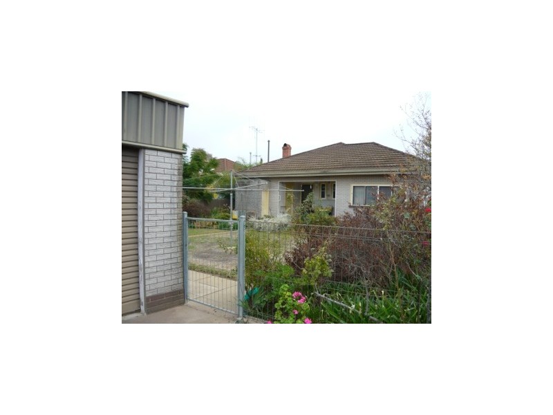 303 Wantigong Street, North Albury NSW 2640