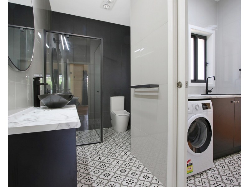 2/979 Sylvania Avenue, North Albury NSW 2640