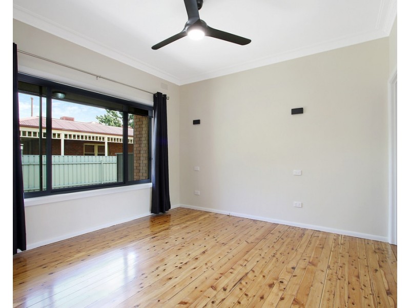 2/979 Sylvania Avenue, North Albury NSW 2640