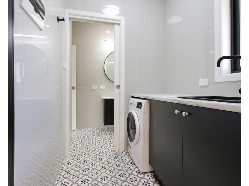 2/979 Sylvania Avenue, North Albury NSW 2640