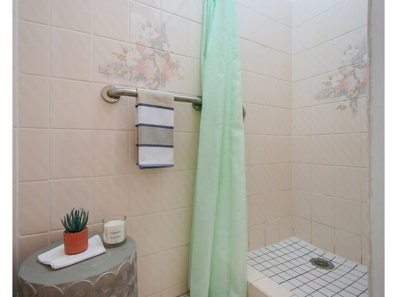 542 McDonald Road, Lavington NSW 2641