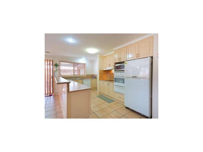 71  Dumbrell Circuit (NORRIS PARK), Lavington NSW 2641