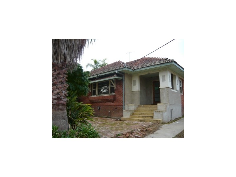 323 Downside Street, East Albury NSW 2640