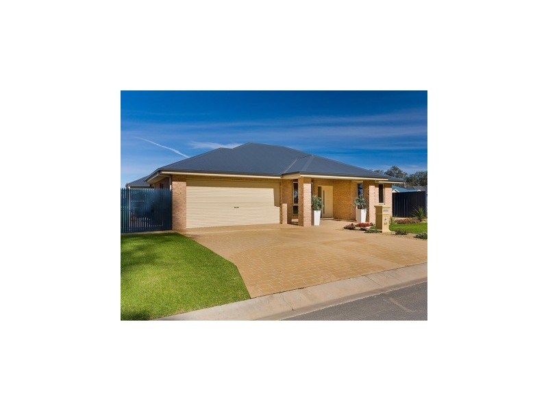 63 Whitebox Circuit, Thurgoona NSW 2640