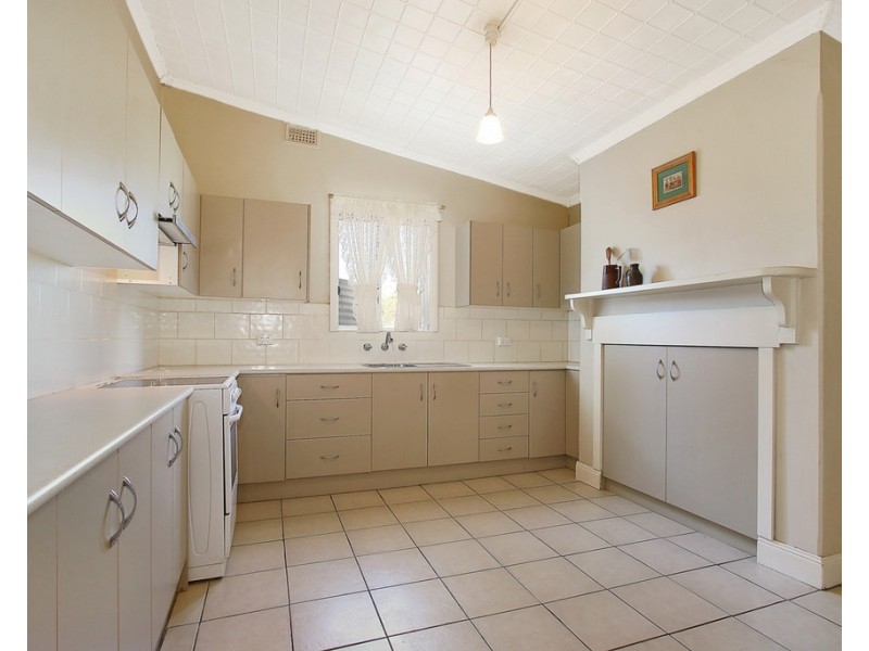 44 Allan Street, Henty NSW 2658