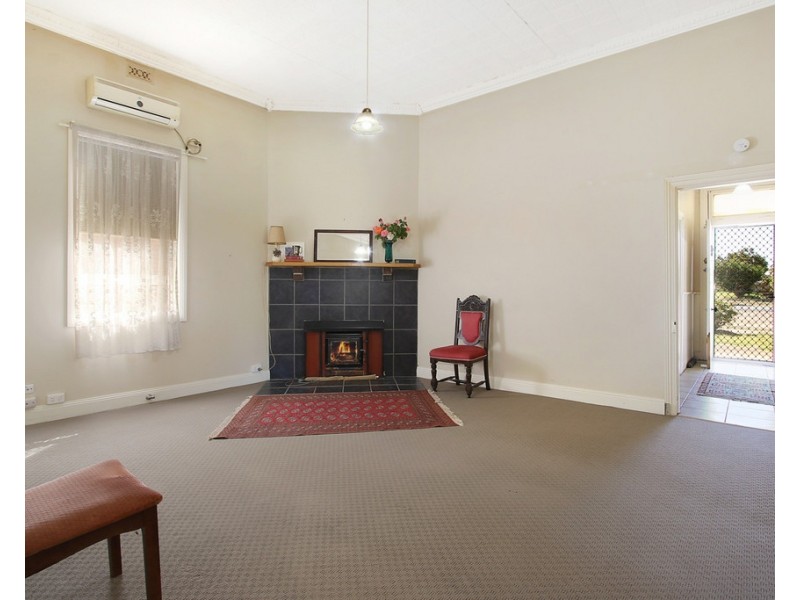 44 Allan Street, Henty NSW 2658
