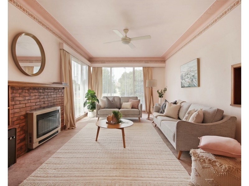 537 Sanders Road, Lavington NSW 2641