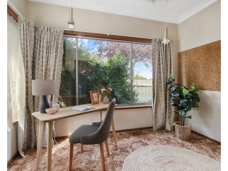 537 Sanders Road, Lavington NSW 2641