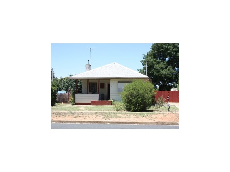 112  Guy Street, Corowa NSW 2646