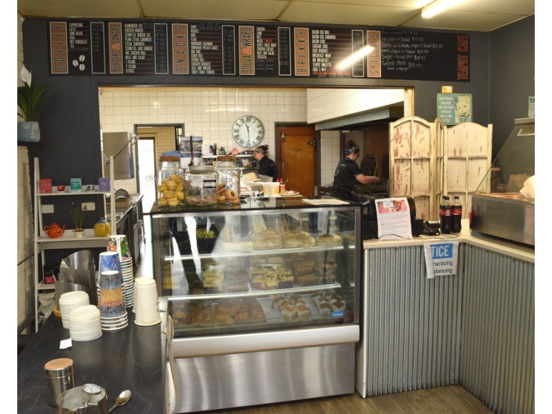 145 Murray Street, Finley NSW 2713