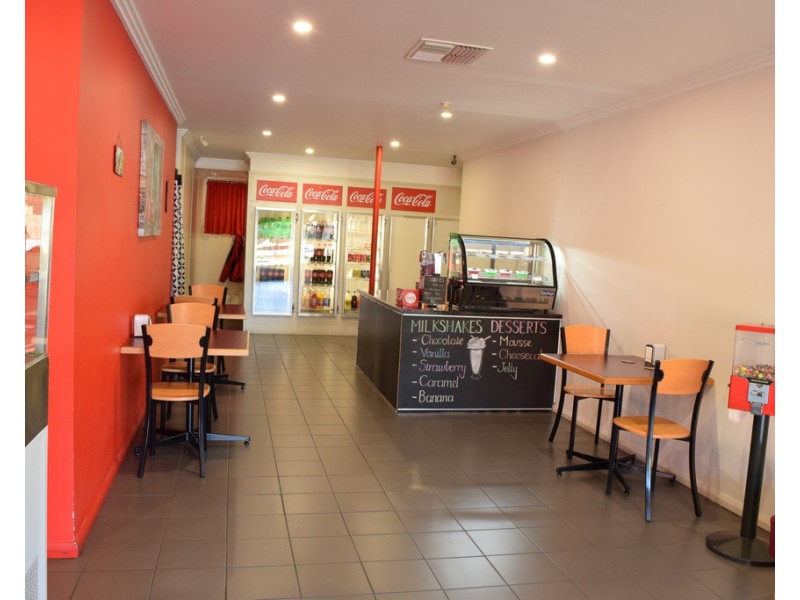 476 Prune Street, Lavington NSW 2641