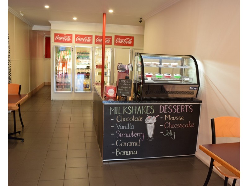 476 Prune Street, Lavington NSW 2641