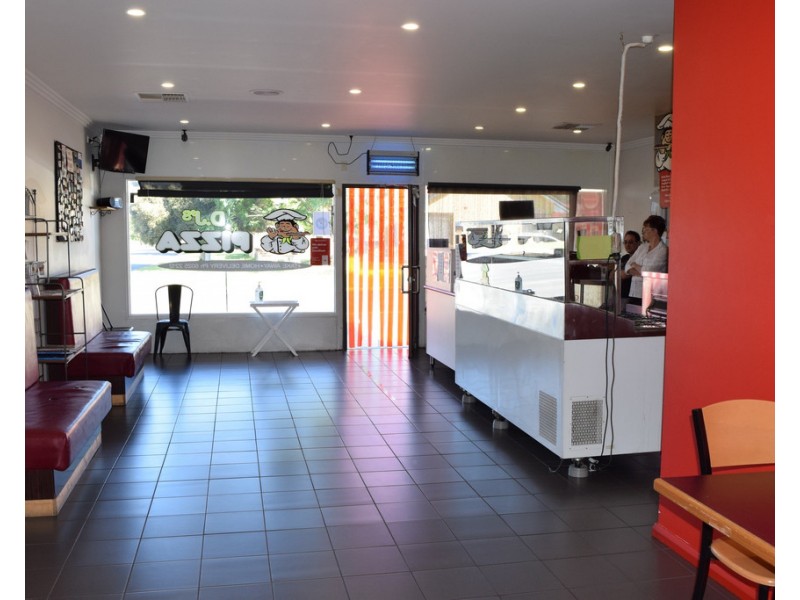 476 Prune Street, Lavington NSW 2641