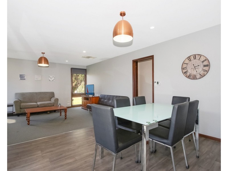 5 Kiama Street, Springdale Heights NSW 2641