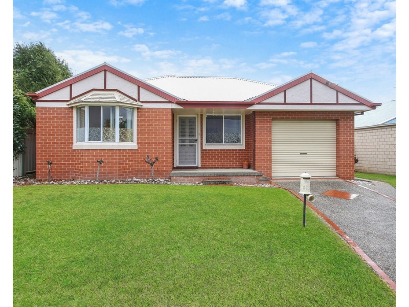 873 Tenbrink Street, Glenroy NSW 2640