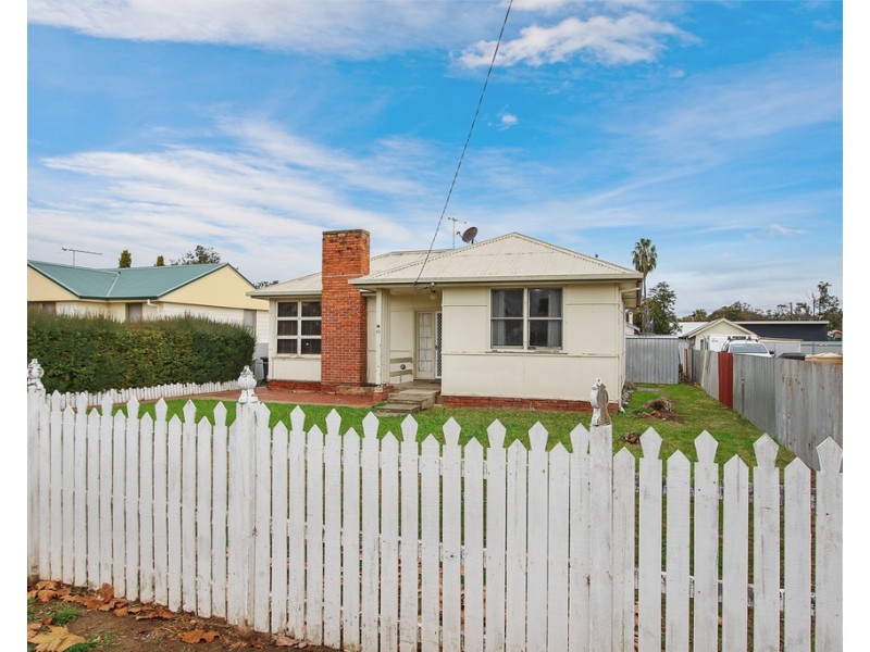 63 Balfour Street, Culcairn NSW 2660