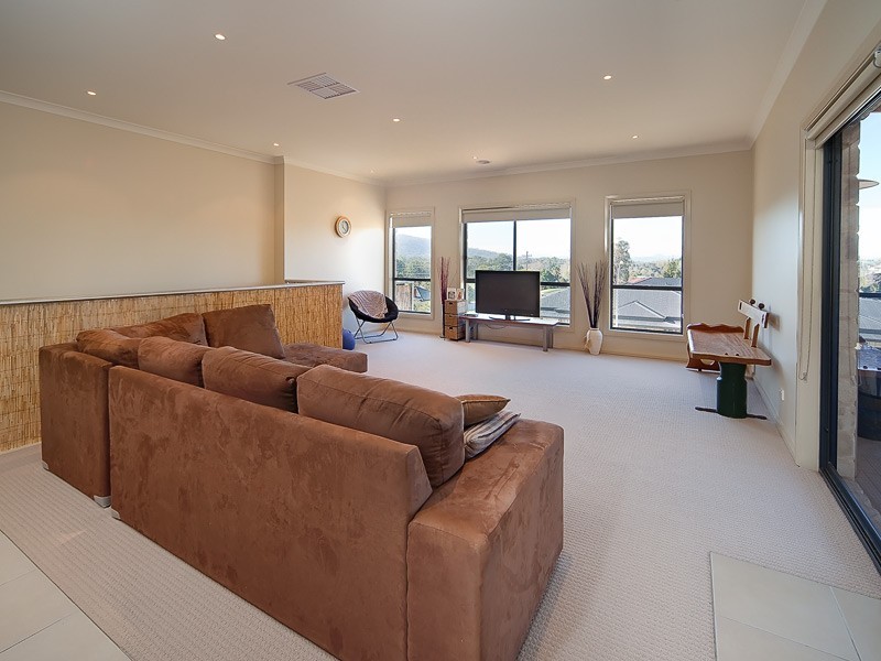 9 Finke Court, Lavington NSW 2641