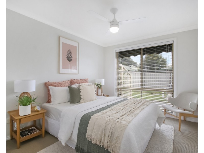 2/4 Owen Court, Lavington NSW 2641