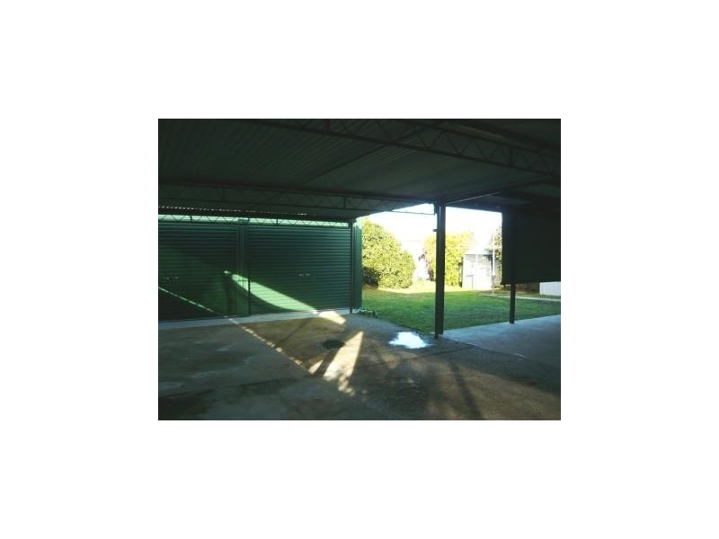 458 McKenzie Street, Lavington NSW 2641