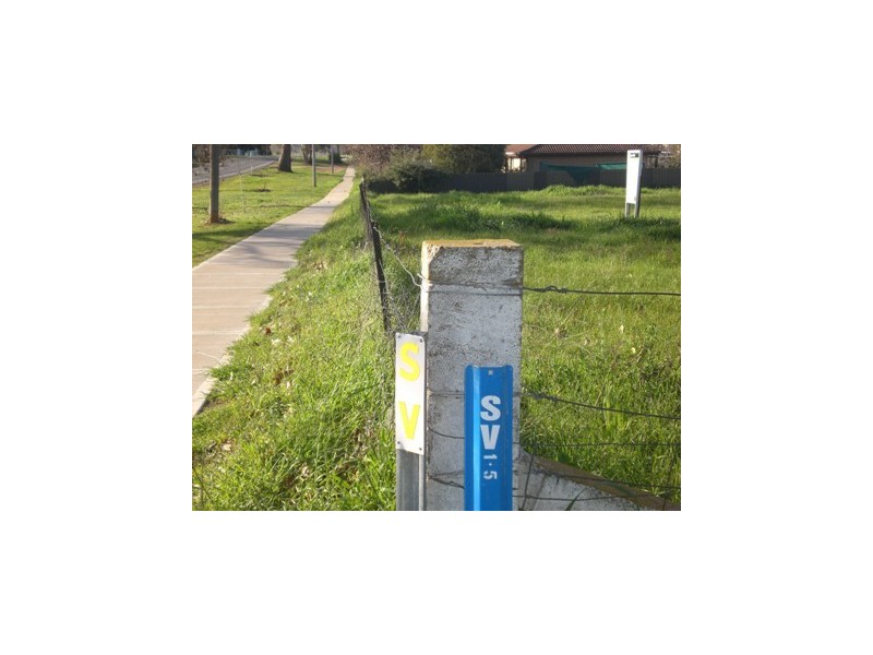 122 Sturt Street, Howlong NSW 2643