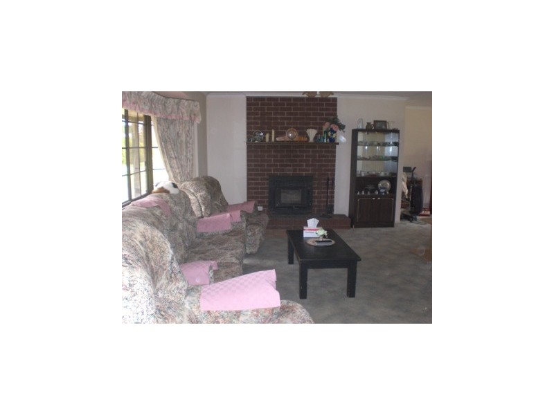 157 Hoddle Street, Howlong NSW 2643