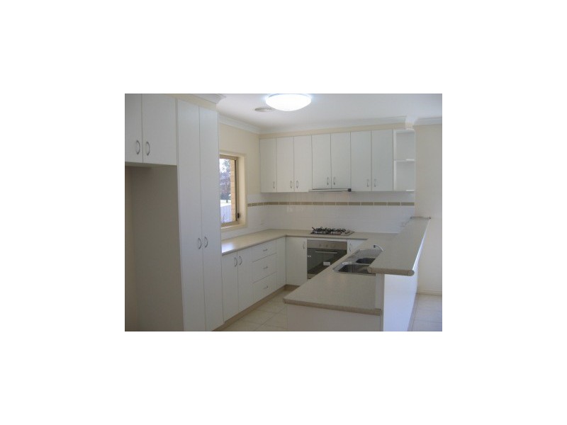 1/4 Albert Street, Corowa NSW 2646