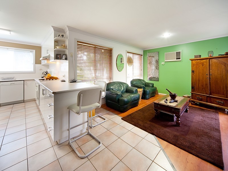 96 Crawshaw Crescent (Norris  Park), Lavington NSW 2641